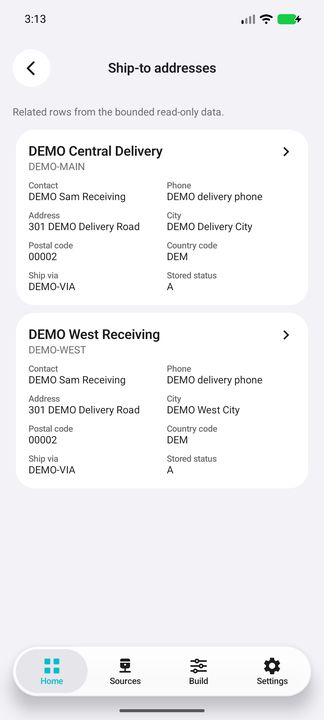 Populated Ship-to addresses: two complete location cards for the selected customer, with contact, address and native shipping/status settings. — Native Cifru DEMO, entirely fictional; not a real ERP test.