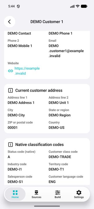 Complete address, postal code and native classification codes. — Native Cifru DEMO, entirely fictional; not a real ERP connection test.