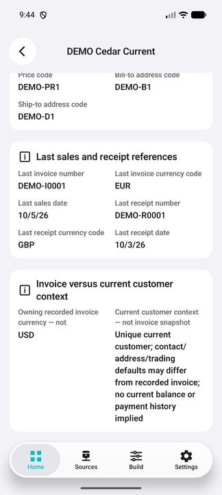 Current customer Details: last invoice/receipt references and explicit distinction from recorded invoice currency and historical contacts. — Native Cifru DEMO, entirely fictional; not a real ERP connection test.