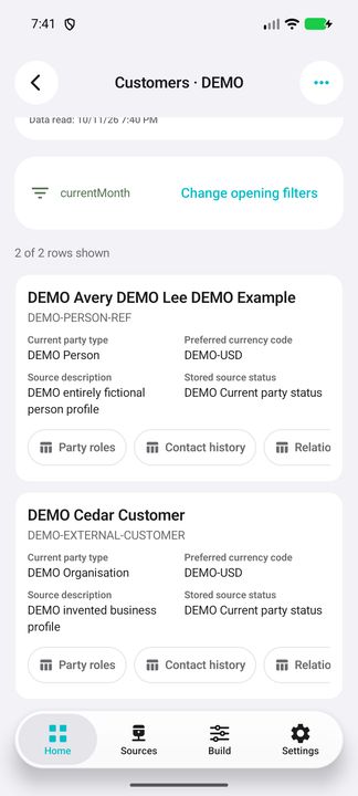 Complete selected business card: current party, external reference, type, stored status and preferred currency. — Native Cifru; wholly fictional DEMO, not a real ERP test.