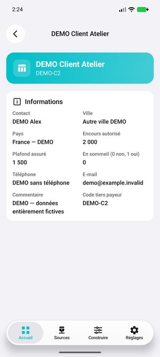 Détails client : plafond, assurance, contact et tiers payeur — Cifru natif ; données DEMO fictives, sans connexion ERP réelle.