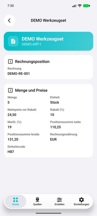 Vollständige Positionsdetails: Belegkontext, Menge/Einheit, Preis vor Rabatt, Rabatt, MwSt., native Netto-/Bruttosummen, Währung und Einheitscode. — Native Cifru-Ansicht; DEMO, vollständig erfundene Daten. Kein Test auf echtem ERP.