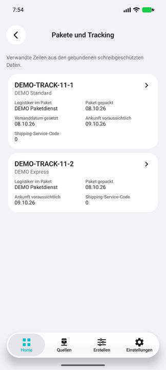 Tatsächliche Paketliste: zwei komplette Tracking-Karten, Packdatum, gesetztes Versanddatum, voraussichtliche Ankunft; zweites Paket ohne Versanddatum. — Native Cifru-Ansicht; DEMO, vollständig erfundene Daten. Kein Test auf echtem ERP.