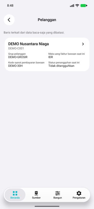 Tombol Pelanggan membuka master pelanggan pemesan saat ini untuk pesanan yang dipilih. — Cifru native, DEMO fiktif; galeri perwakilan, bukan uji ERP nyata.